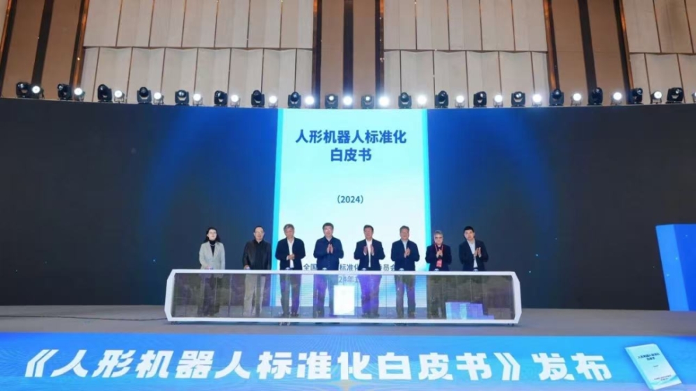 UED官网,机器人电缆:解锁智能制造新密码!